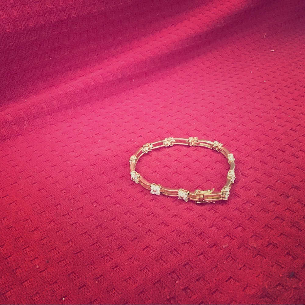 Flower clasp bracelet BOG2 FREE